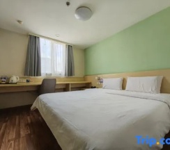 Двухместный номер Standard (двуспальная кровать) в 7 Days Inn Shanghai Changshou Road Subway Station PCD Store Branch