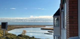 Северодвинск: Апартаменты Апартаменты White Sea Aparts с видом на реку