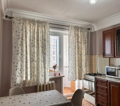 🏢 Просторная 3-комнатная квартира с видом на Джума Мечеть в центре Махачкалы в Как Дома 05