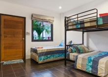 Трёхместный номер Standard в Samui Backpacker Hotel