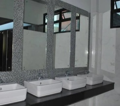 Кровать в общем номере в Хостел Sirinsamui Boutique