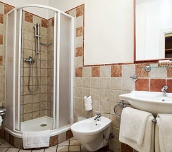 Четырёхместный номер Standard в Hotel Tivoli Prague