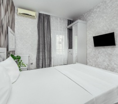 Двухместная студия с террасой семейная двуспальная кровать в Green rent