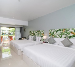 Трёхместный номер Deluxe в The Briza Beach Resort Khaolak