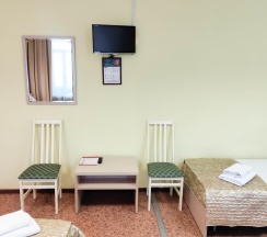 Кровать в 4-местном общем номере в Smart Hotel KDO Тюмень