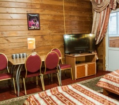 4-местный номер стандарт полулюкс в Медведь