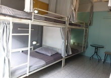 Кровать в общем номере в i-smile MeU2 Hostel