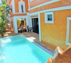 Вилла в WOWLAND Luxury Pool Villa Pattaya Walking Street - 6 Bedrooms