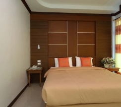 Двухместный номер Deluxe c 1 комнатой с видом на горы двуспальная кровать в Breeze Hill Hotel