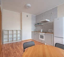 Улучшенная квартира ул. 8 Марта 190 на 17 этаже с отдельной спальней в Rooms-Eкб