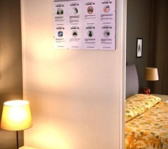Двухместный номер Comfort с балконом двуспальная кровать в Kaktus Guest House