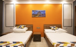 TWIN 105, 106 в Double L Hotel