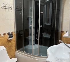 Двухместный улучшенный номер с двуспальной кроватью в Grand