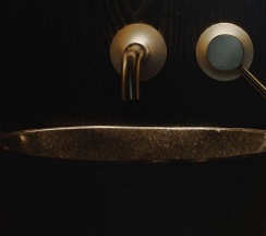 Дом на скале с купелью Oslo в Eder Vuoksa