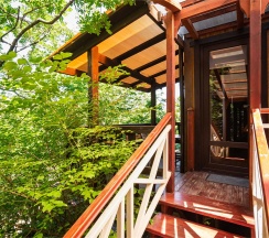 5-местный "Коттедж" двухуровневый в Манэ