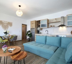 Коттедж с 2 комнатами в Georgia Villas