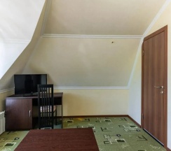 Номер Standard с балконом в Буржуазия