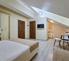 Апартаменты Комфорт в Амбассадор