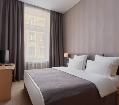 Семейный в Пятый угол