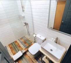 Просторный комфорт с балконом в City creek