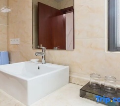 Двухместный номер Standard 2 отдельные кровати в Holiday Inn Shanghai Dianhu (Zhujiajiao Scenic Area Ancient Town)