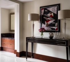 Номер Люкс Four Seasons Кинг в Four Seasons Hotel Moscow