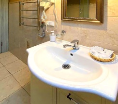 Номер джуниор-сюит в 4 сезона