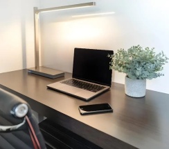 Люкс c 1 комнатой в Garner Berlin - Mitte, an IHG Hotel