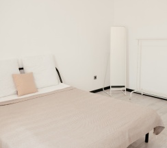 Дом в У Аэропорта