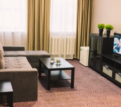  "ЛЮКС" Семейный, 2х комн. (№5) в Новый континент