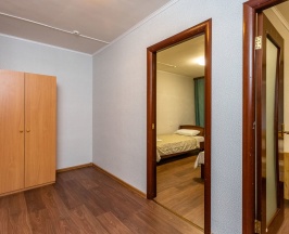 Четырёхместный номер Comfort с балконом в Лесные поляны