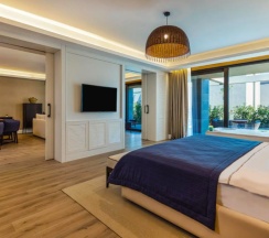Двухместный люкс Grand Garden двуспальная кровать в Kaya Palazzo Resort & Residences Le Chic Bodrum