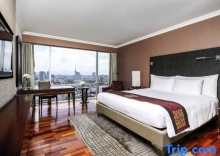 Номер Premium Deluxe в Pullman Bangkok Hotel G