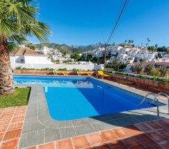 Апартаменты с видом на море в Alamar 1, Nº3 - Burriana - Nerja
