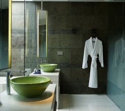 Четырёхместный номер Wonderful Garden Escape с балконом в W Bali - Seminyak