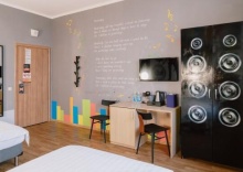 Трехкомнатный стандарт с видом на горы в Ays Design Hotel