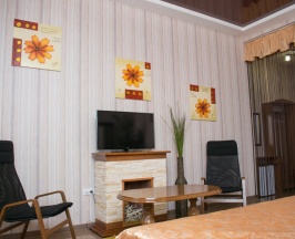 Полулюкс в Леон