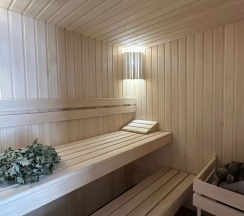 Двухкомнатный с сауной в Арабеска