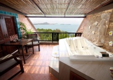 Люкс в Samui Bayview Resort & Spa