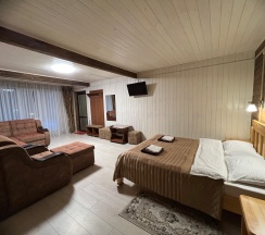 Семейный пятиместный номер в Силагор