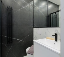 Комфортная студия с видом на набережную в Happy House - Люблинская