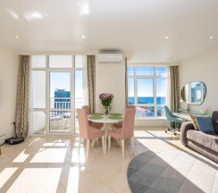 Апартаменты люкс #14 в Sun Apartments ЖК Москва Апарт