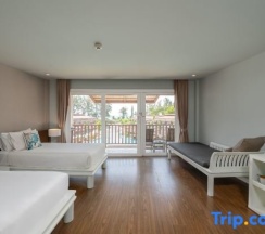Двухместная студия Premium с видом на бассейн 2 отдельные кровати в Arinara Beach Resort Phuket