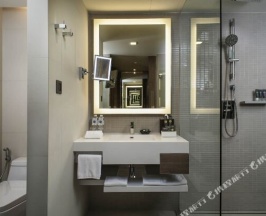 Двухместный номер Superior двуспальная кровать в Novotel Bangkok Sukhumvit 20