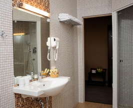 Номер студия (мансарда) в Hotel Kirov