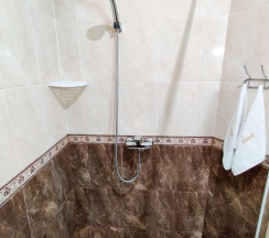 Номер стандарт улучшенный с 1 двуспальной кроватью в Азия