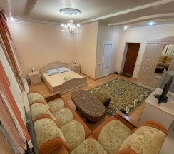 Полулюкс в Сити