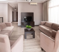 Апартамент комфорт 5 спален в Апартаменты Курорта Красная Поляна