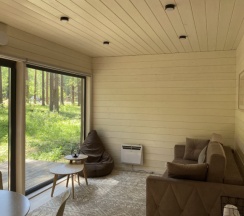 Коттедж c 1 комнатой с красивым видом из окна в Vinder Village