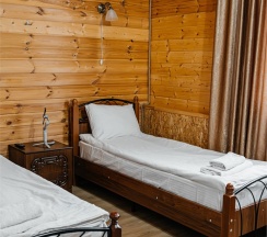 Трёхместный номер с тремя раздельными кроватями в Пик Архыза